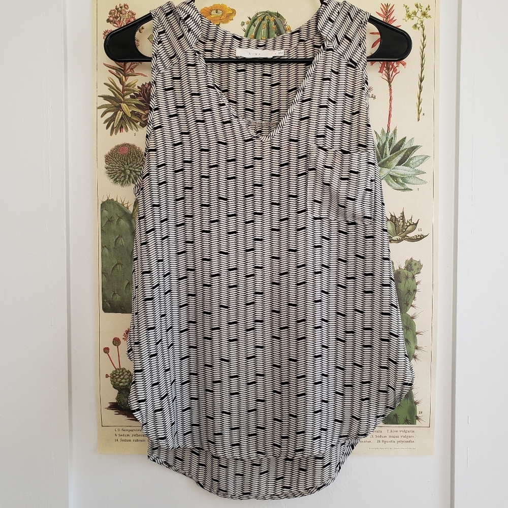 patterned tank top - Picture 3 of 4